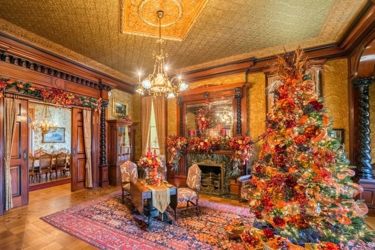 Christmas at the Pabst